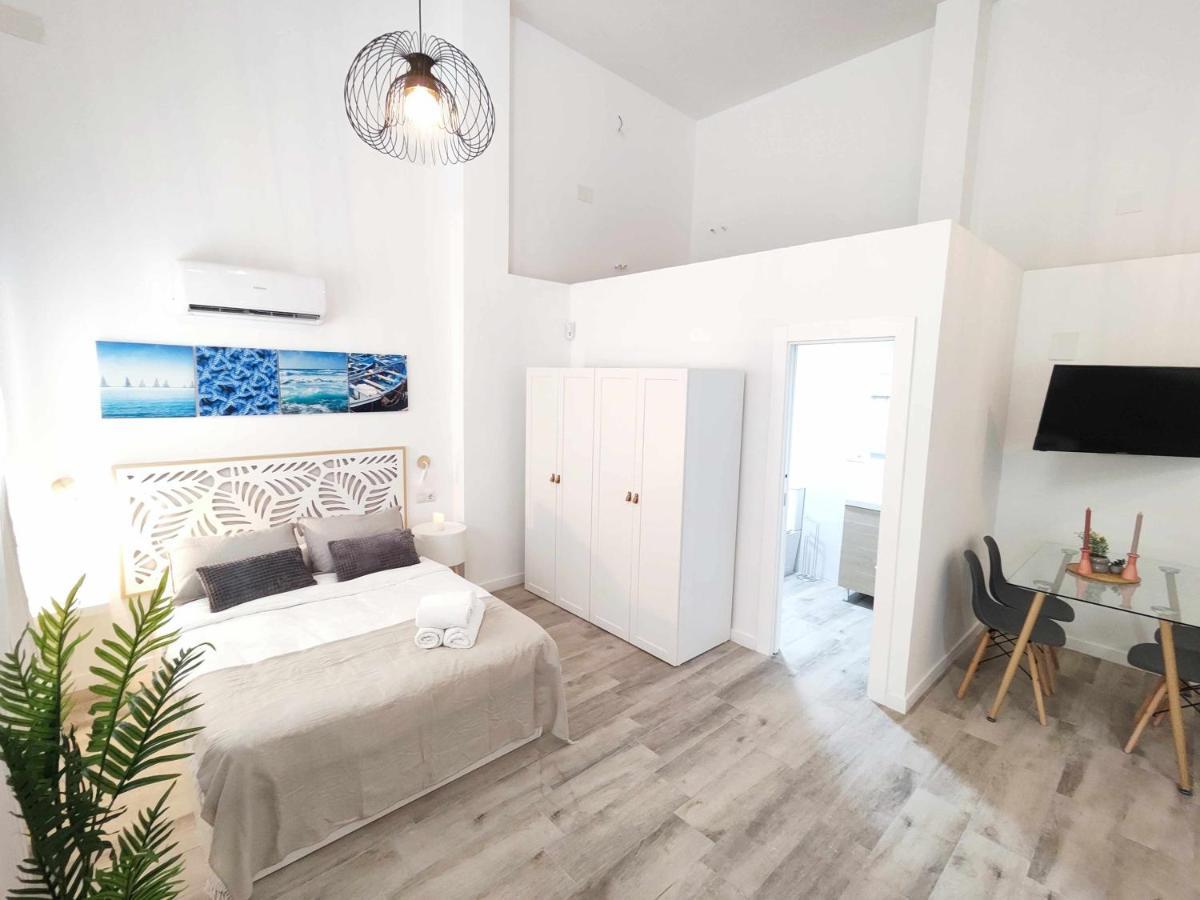 La Victoria Suites 말라가 외부 사진